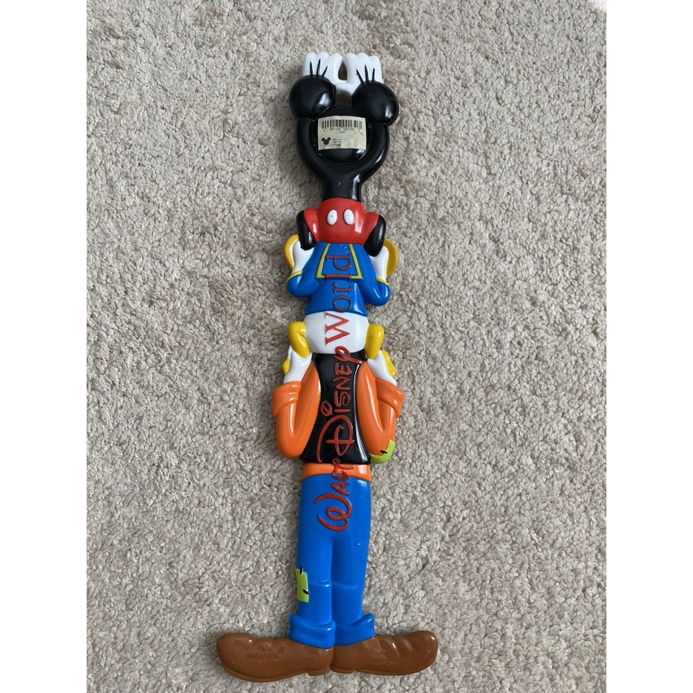 Vintage Walt Disney World Stacked Friends Back Scratcher Goofy Mickey Donald - Picture 5 of 10